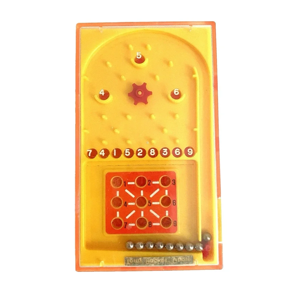 Tomy Pocket Tic-Tac-Score Game 1970's Collectors Item Vintage TESTED & WORKING